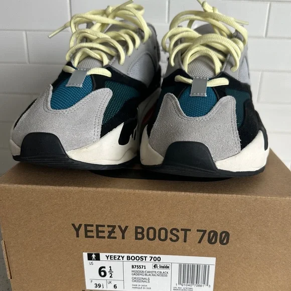 Adidas Yeezy Boost 700 Wave Runner